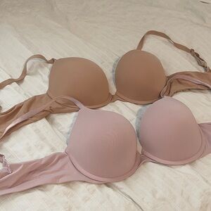 Victoria’s Secret Bra’s 36C set of 2